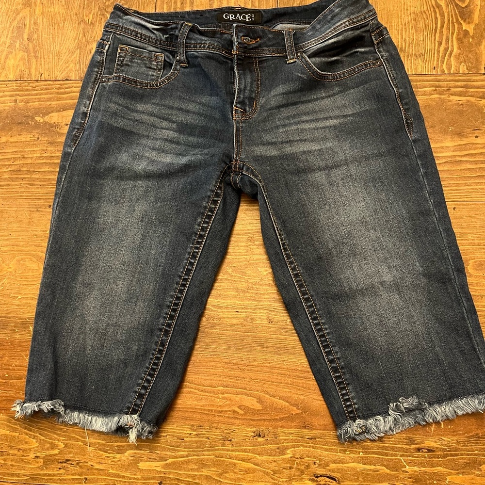 GRACE WOMENS CUT OFF DENIM JEAN SHORTS